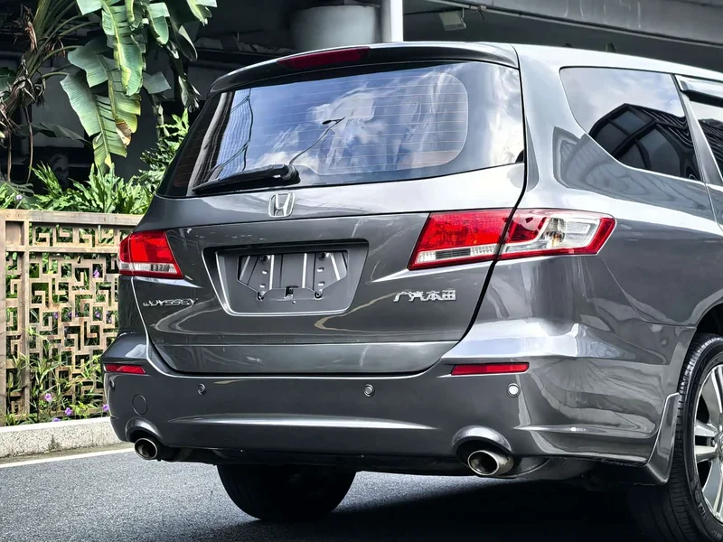 Honda Odyssey — фото 17