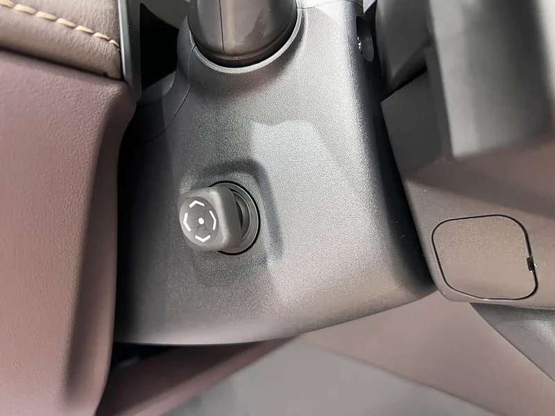 Toyota Vellfire — фото 15
