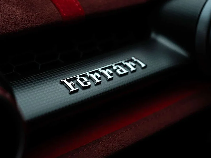 Ferrari 812 — фото 24