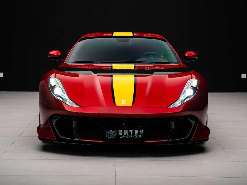 Ferrari 812 — фото 5