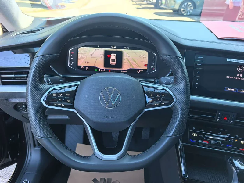 Volkswagen Passat — фото 11