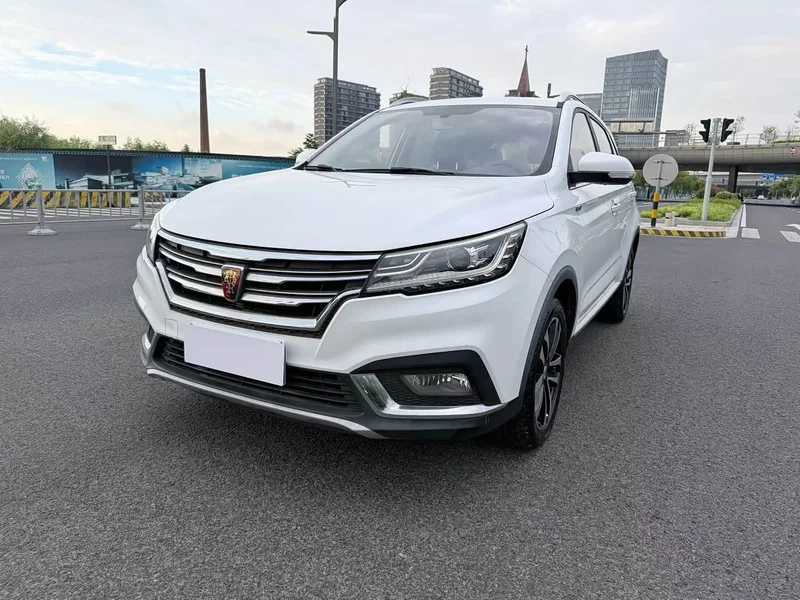 Roewe RX3 — фото 1