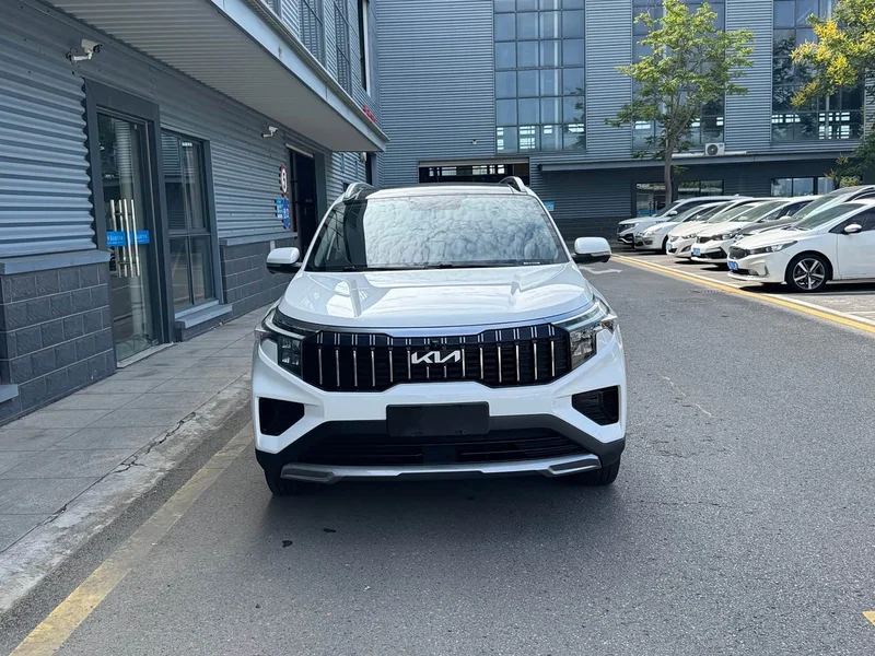 Kia Sportage — фото 2