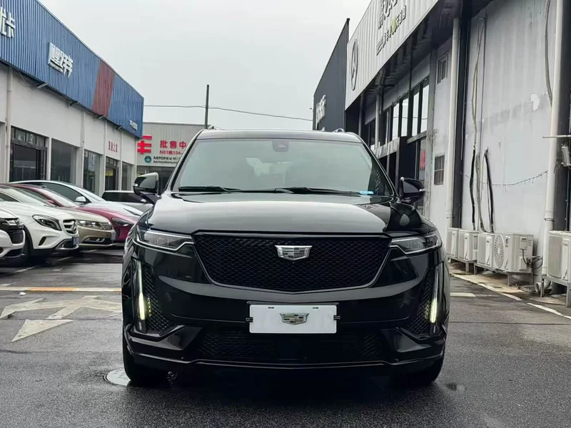 Cadillac XT6 — фото 2