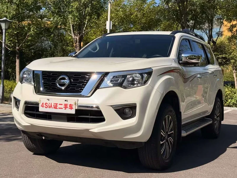 Nissan Terra — фото 1