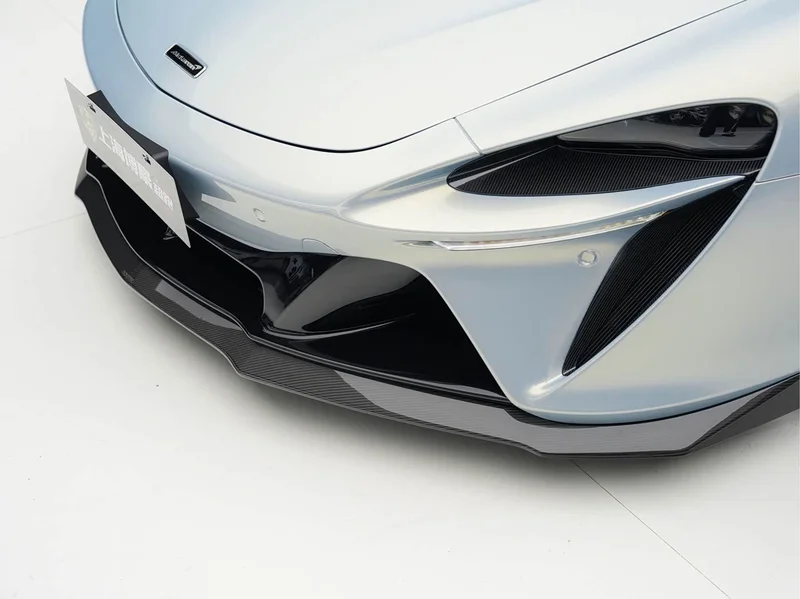 McLaren Artura — фото 23