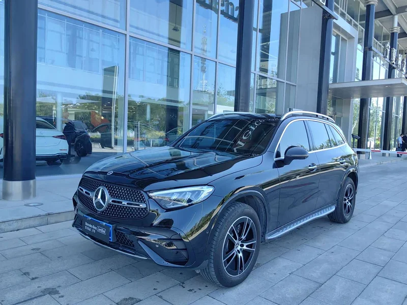 Mercedes-Benz GLC — фото 1