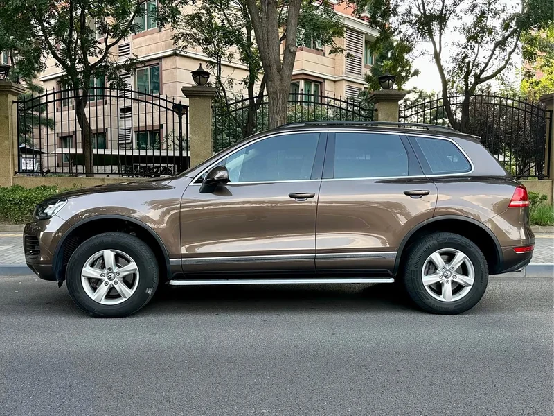 Volkswagen Touareg — фото 3