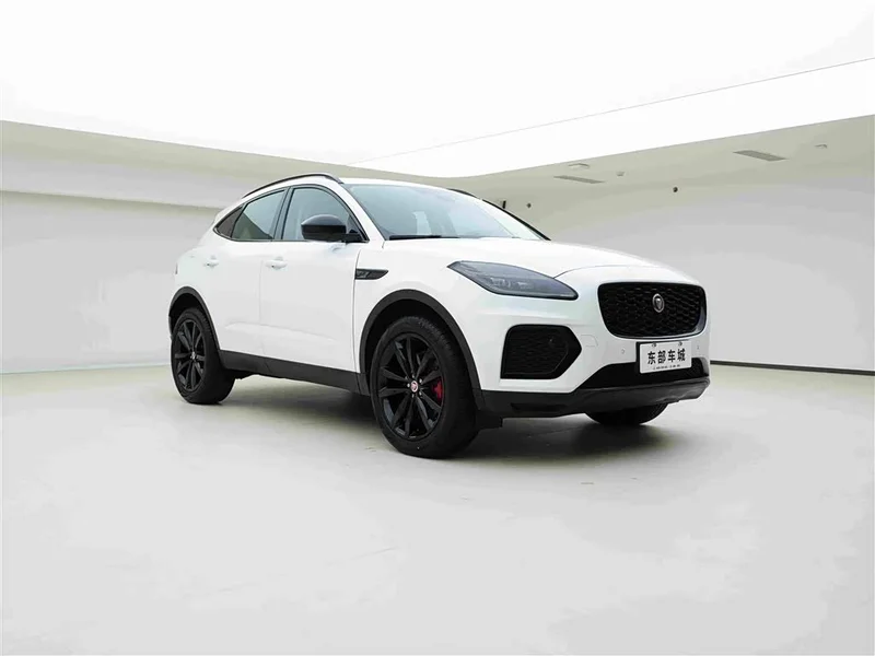 Jaguar E-PACE — фото 3