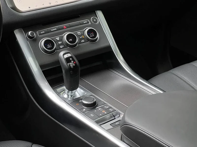 Land Rover Range Rover — фото 17
