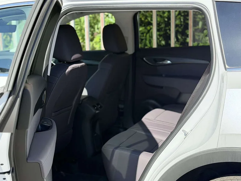 Buick Envision Plus — фото 5