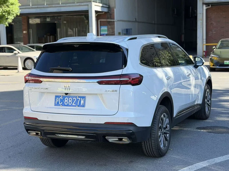 Buick Envision Plus — фото 8