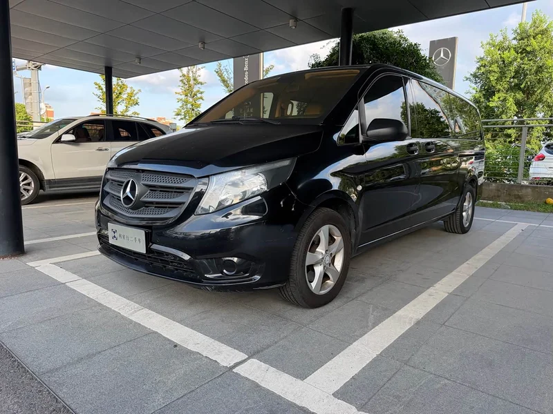 Mercedes-Benz Vito — фото 1