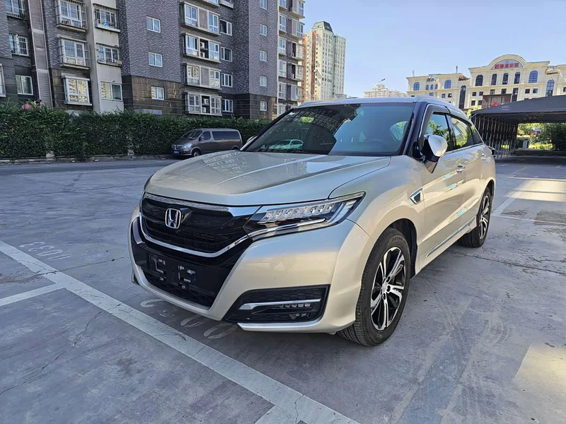 Honda UR-V — фото 1