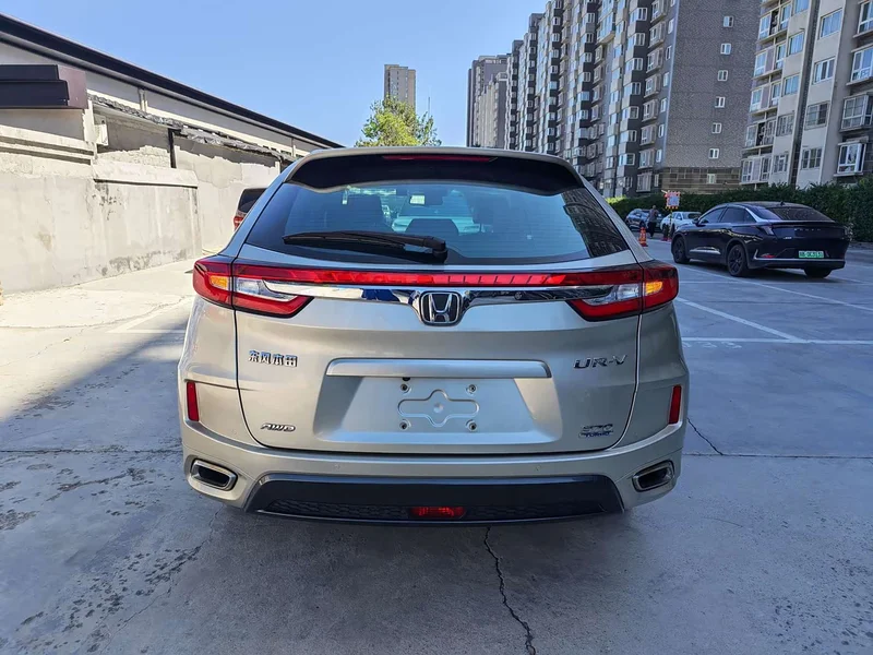 Honda UR-V — фото 11