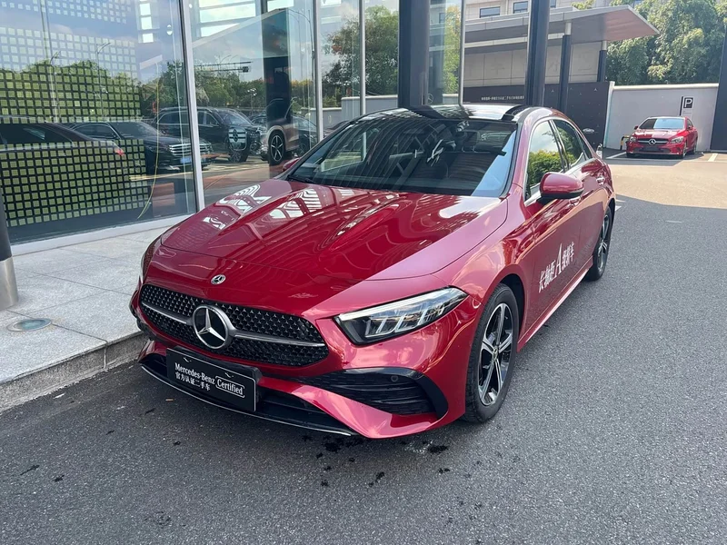 Mercedes-Benz A-Class — фото 1