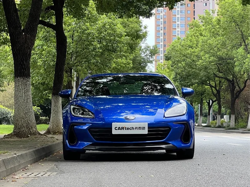 Subaru BRZ — фото 2