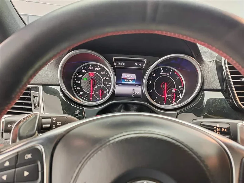 Mercedes-Benz GLS AMG — фото 16