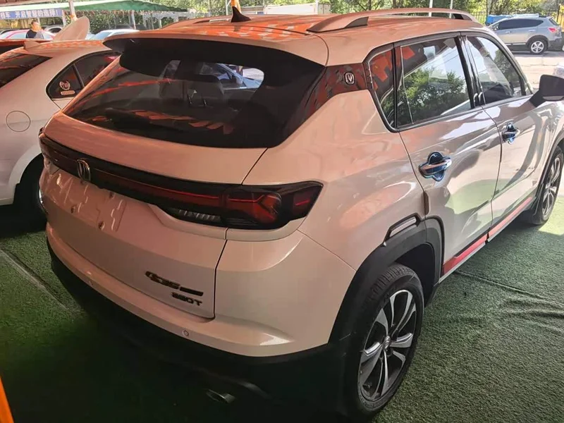 Changan CS35PLUS — фото 3