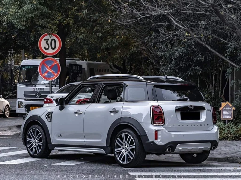 MINI COUNTRYMAN — фото 11