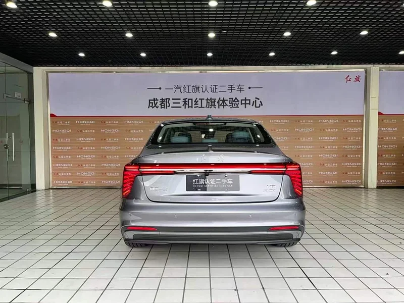 Hongqi H5 PHEV — фото 5