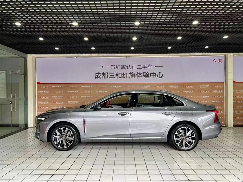Hongqi H5 PHEV — фото 8