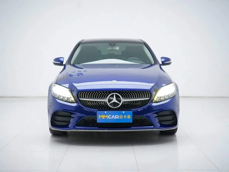 Mercedes-Benz C-Class — фото 1