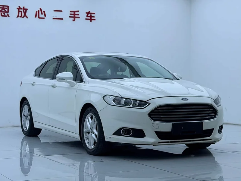 Ford Mondeo — фото 3