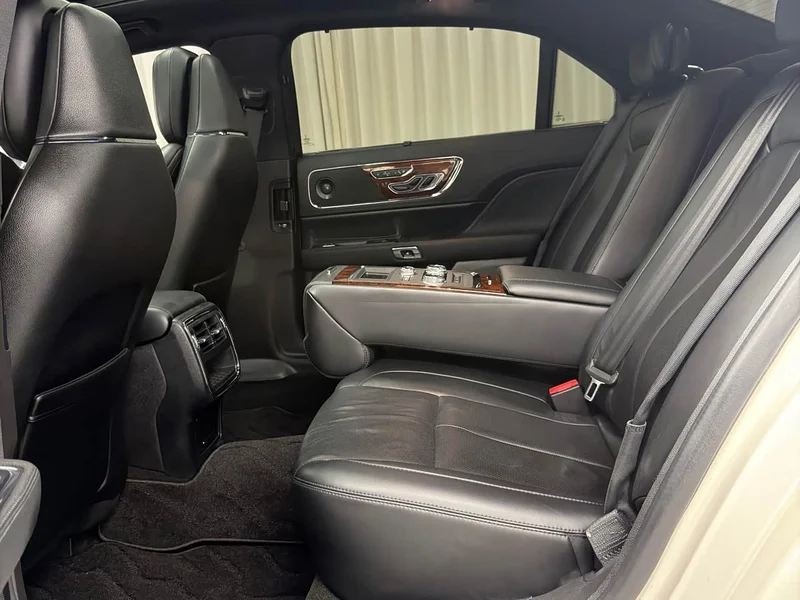 Lincoln Continental — фото 13