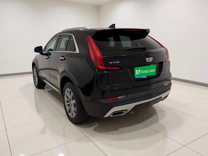Cadillac XT4 — фото 4