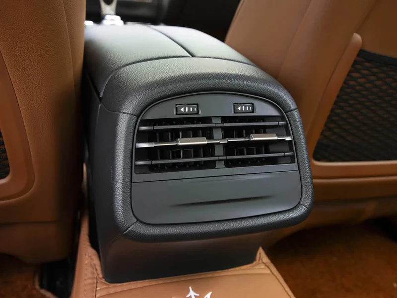 Maserati Ghibli — фото 29