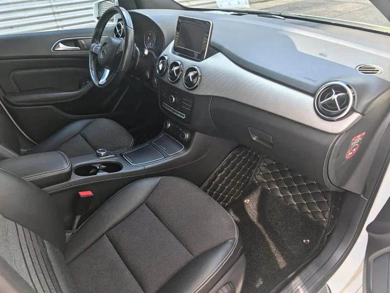 Mercedes-Benz B-Class — фото 10