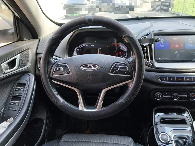 Chery Tiggo 7 — фото 11