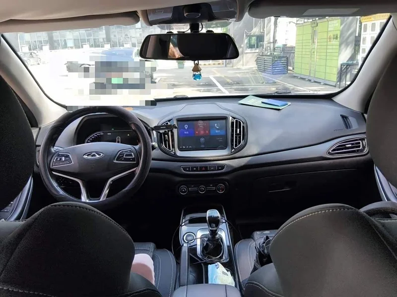 Chery Tiggo 7 — фото 10