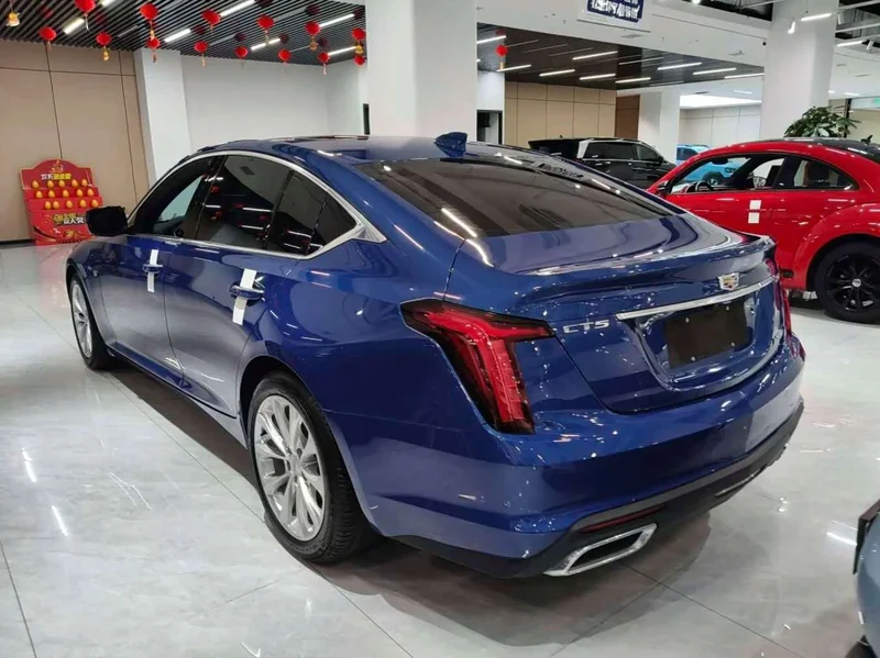 Cadillac CT5 — фото 3
