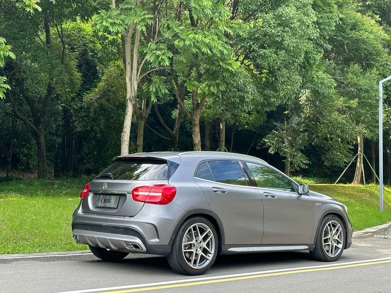 Mercedes-Benz GLA AMG — фото 5
