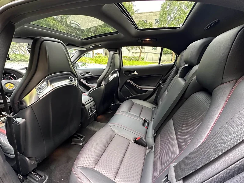 Mercedes-Benz GLA AMG — фото 8