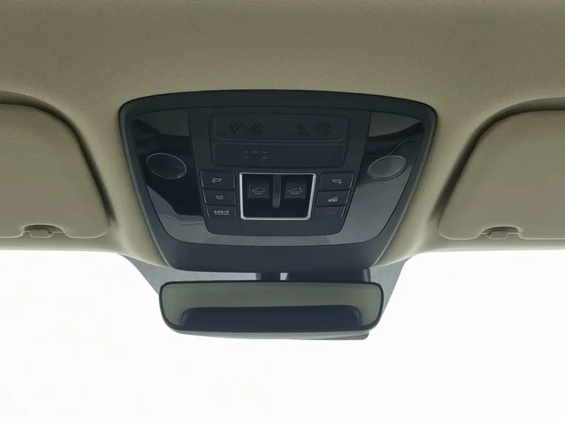Kia Carnival — фото 25