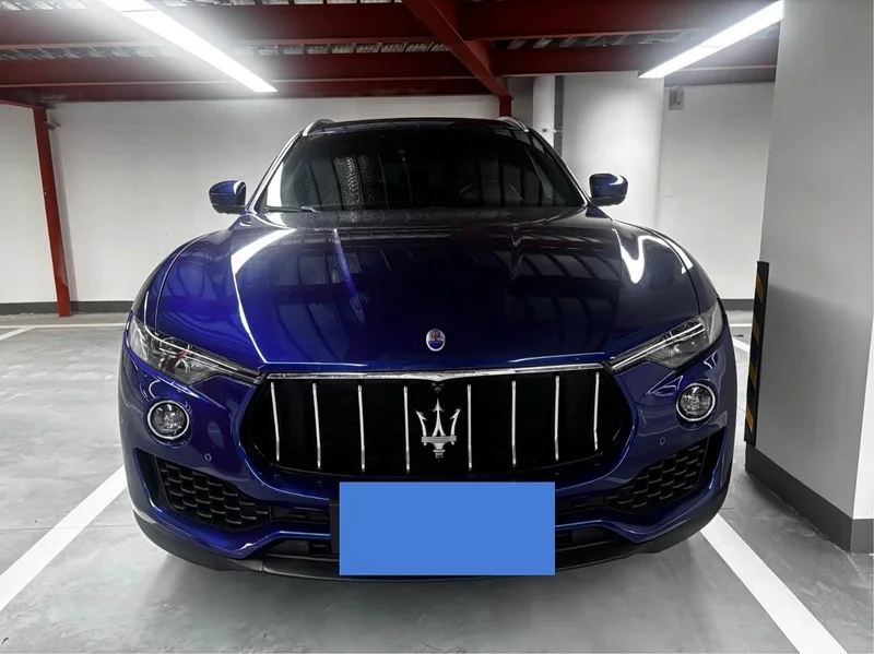 Maserati Levante — фото 2
