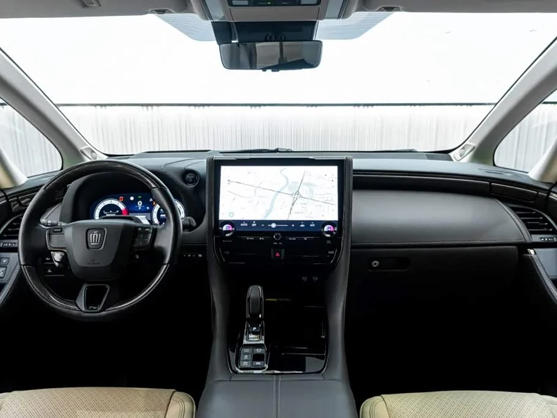 Toyota Vellfire — фото 15