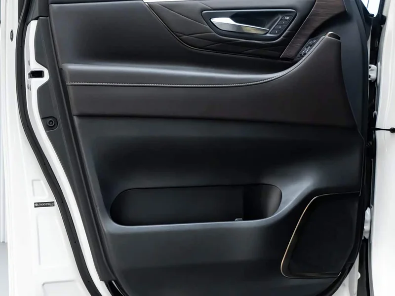 Toyota Vellfire — фото 21