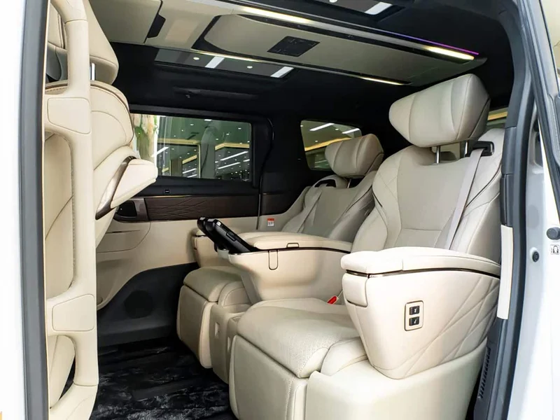 Toyota Vellfire — фото 28