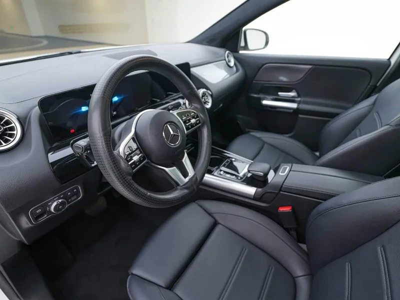 Mercedes-Benz GLA — фото 12