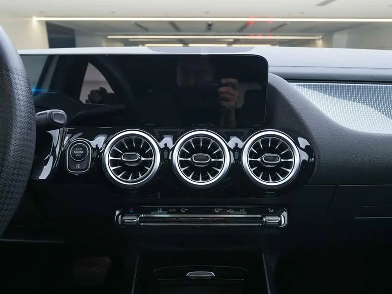 Mercedes-Benz GLA — фото 20