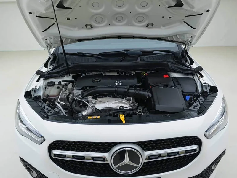 Mercedes-Benz GLA — фото 8