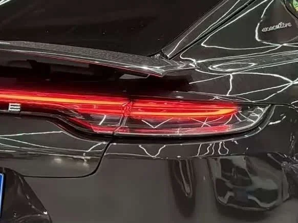 Porsche Panamera — фото 9