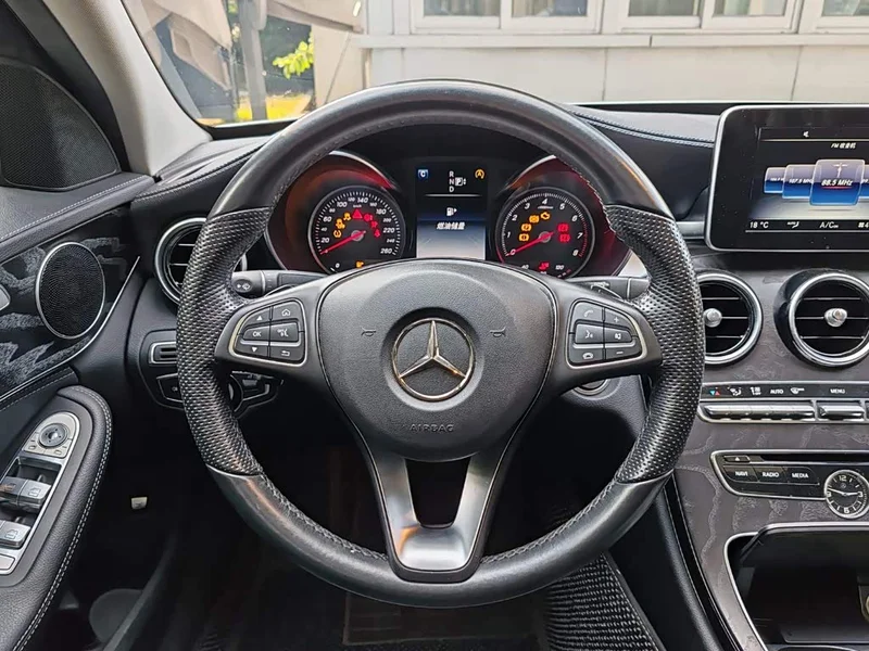 Mercedes-Benz C-Class — фото 10