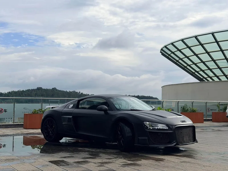 Audi R8 — фото 3