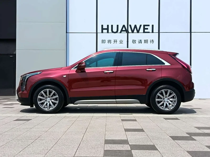 Cadillac XT4 — фото 22