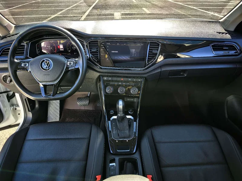 Volkswagen T-ROC Tange — фото 15